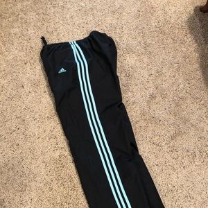 Adidas sweats size med adult